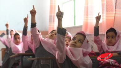 دانش آموز کلاس مدرسه