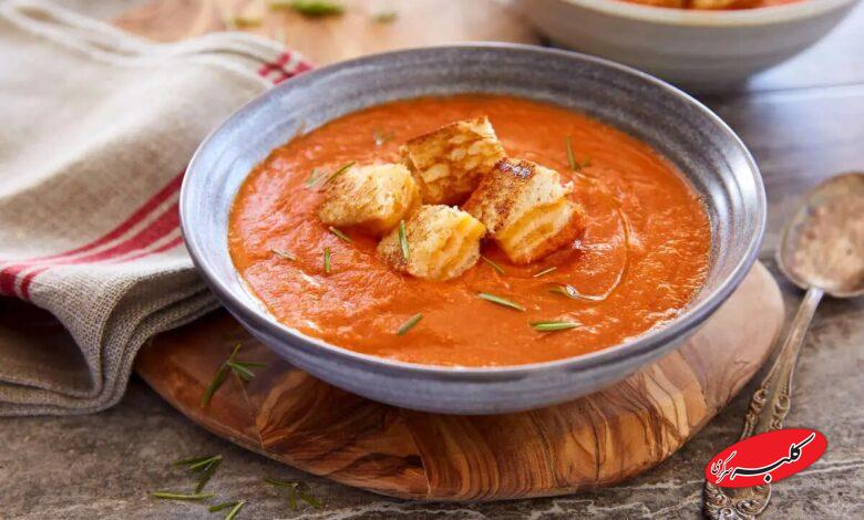سوپ گوجه و پنیر