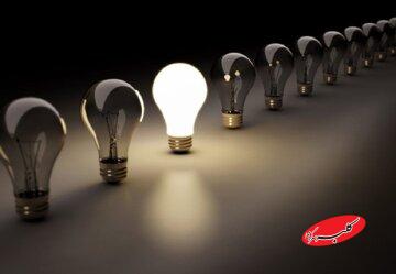 درخواست عجیب وزیر نیرو از مردم/ در خانههایتان برق ذخیره کنید