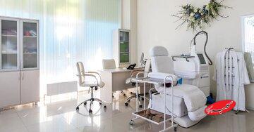 تبلیغ کلینیک زیبایی متخلف توسط یک نماینده مجلس / توضیح بازپرس دادسرای جرایم پزشکی تهران درباره دروغ ایمپلنت یک ساعته!