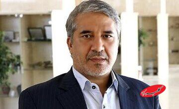 هشدار عضو کمیسیون اقتصادی مجلس درباره روند منجر به افزایش فشار اقتصادی بر کف جامعه/ استیضاح همتی قیمت دلار را پایین نیاورد که هیچ بالا هم برد!