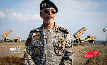 دریادار سیاری: ادعاهای جزایر سهگانه زیر بار فشارهای سیاسی مطرح شده است/ خودشان هم میدانند این جزایر متعلق به ایران هستند