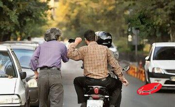 پایان کار باند گوشیقاپی در تهران/ اعتراف به ۷۰ سرقت