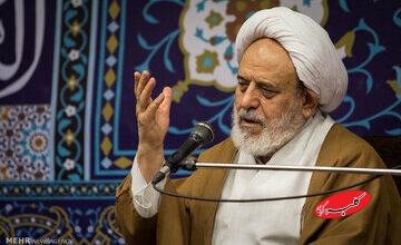 آقای شیخ حسین انصاریان! حرف های اخلاقی 1402 شما را باور کنیم یا توهین های 1404 تان را ؟!