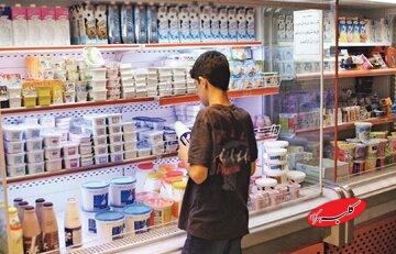 سرانه مصرف لبنیات در ایران در یک دهه ۸۰ کیلو کاهش داشته است