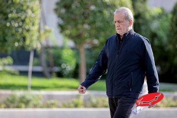 عیادت پزشکیان از سقاب اصفهانی در بیمارستان