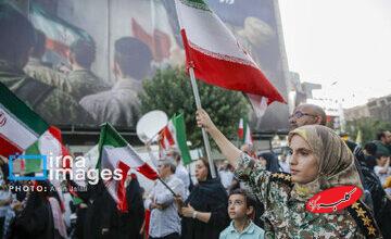 معاون سیاسی سپاه: جوان ایرانی گرفتار شده در محاصره تبلیغاتی دشمن، فقط با اقناع، از دام خارج میشود/ دشمن میخواهد آثار مشعشع مفاهیم انقلابی را محو کرد