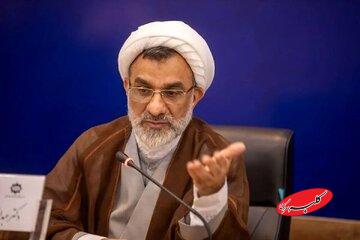 دبیر شورای انقلاب فرهنگی پنهان کاری کرده؟