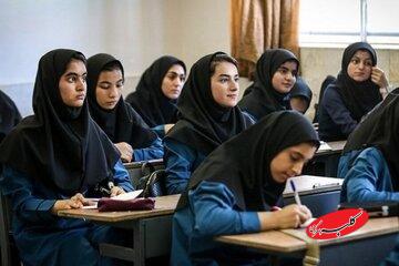 وزیر خبر داد؛ تدوین برنامه درسی جدید برای ۲ پایه ابتدایی