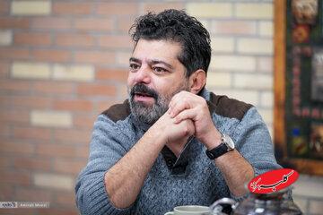 کسی که در «گوزن‌ها» به دیوار مشت می‌زد، ابی بود نه بهروز وثوقی!