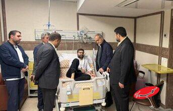 تصویر خاص از عیادت پزشکیان از سقاب اصفهانی