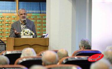 مسجدجامعی: مجاهدین خلق «خلیج ع_ر_ب_ی» را به کار بردند، چون شاه می‌گفت خلیج فارس