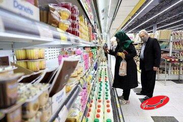 مردم نمی‌خرند، سوپرمارکت‌ها لبنیات را به کارخانه برمی‌گردانند/ یارانه لبنیات به جیب خارجی‌ها می‌رود