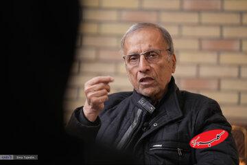 ببینید | خانیکی: صدای دولت در جامعه شنیده نمیشود و صدای جامعه در دولت هم شنیده نمیشود