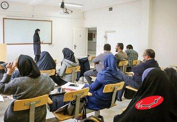 چه کسانی مسئول بیسوادی دانش آموزان و دانشجویان هستند؟