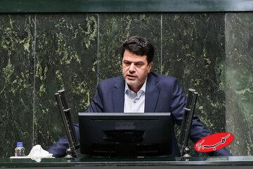 انتقاد نماینده اصفهان از عدم پاسخگویی وزارت نیرو/ اقناع مشروط یزدیان از پاسخهای وزیر نیرو/ فرصت ۶ ماهه برای اجرای برنامه ها