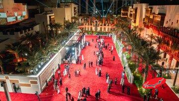 از جانی دپ تا آنتونی هاپکینز؛ چرا ستاره‌ها این روزها راه جده را در پیش گرفته‌اند؟