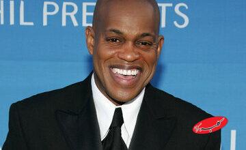 خواننده مشهور اپرا با ضربات چاقو در خانهاش کشته شد/ پسر ۳۱ سالهاش بازداشت شد