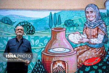 تصاویر خاص از حضور پزشکیان در آیین گرامیداشت «روز زن و مقام مادر»