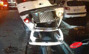 تصادف زنجیره ای در بزرگراه شهید باقری/ پژو ۲۰۶ واژگون شد