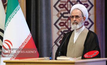 امام جمعه قم:نگاه اسلام به ساختار زن، مرد و نهاد خانواده یک نظریه مستحکم است/ تصور اینکه فشارها جریان مقاومت را ضعیف می کند، توهم است