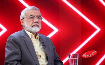 روزنامه اصولگرا: مدعیان انقلابیگری، تندروی خود را با تفسیر شخصی از مواضع رهبری توجیه می کنند/ جریانی همواره خود را انقلابیتر معرفی می کند!