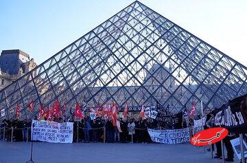 «لوور» تعطیل شد