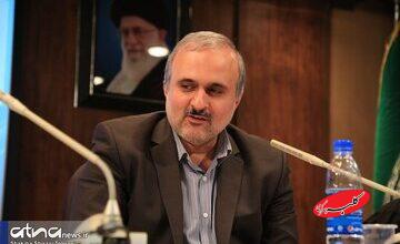 محمد ناصر حقیقت به سوگ مادرش نشست