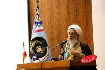 رئیس سازمان عقیدتی سیاسی ارتش: ملت ایران باید اطمینان داشته باشد که در شرایط اضطرار، توان دفاع از خود را دارد