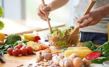 راز سفرهها: چگونه غذای ما مسیر زندگی و فرزندانمان را میسازد