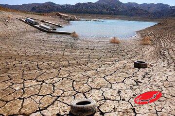 ۲۰۰ سال زمان برای احیای سفرههای زیرزمینی لازم است/ ایران در آستانه بحران مطلق آب