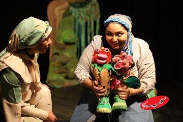 باید به شکل کارگاهی سراغ مخاطب نوجوان رفت؛ نمایشی با تولدهای عجیب