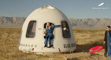 در یک رویداد تاریخی، مهندس زن معلول فضانورد شد