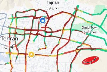 ترافیک تهران تم شب یلدا گرفت/ عکس
