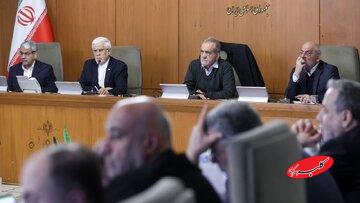 خبر مهم وزیر نفت درباره تغییر میزان سوختگیری با کارتهای سوخت/ بنزین ۵ هزار تومانی، مصرف روزانه را چقدر کاهش داد؟