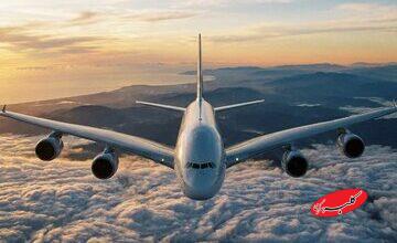 حادثه نادر در آسمان؛ شیشه کابین خلبان حین پرواز ترک خورد