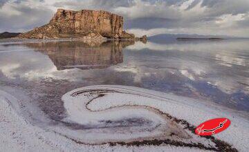 پمپاژ بیرویه؛ عامل اصلی مرگ دریاچه ارومیه/ تبدیل بخشهای بزرگی از دریاچه به «انباشت نمکی»