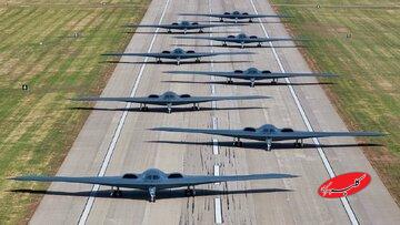 پرواز همزمان ۱۲ بمبافکن B-۲