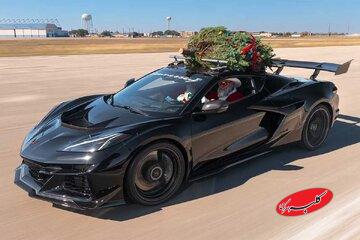 حمل درخت کریسمس با سرعت ۳۱۲ کیلومتر!