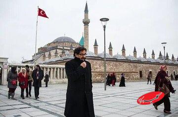 هزار شاعر دور از وطن/ درباره حرفهای شهرام ناظری