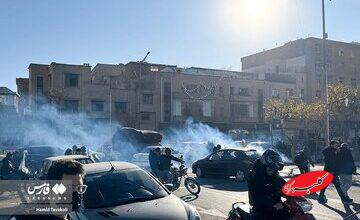 روایت «تسنیم» از اعتراضات کسبه در تهران؛ شماری از کسبه دست به اعتراض محدود زدند/ این اعتراضها بازتاب فشار واقعی بر فعالان بازار محسوب میشود