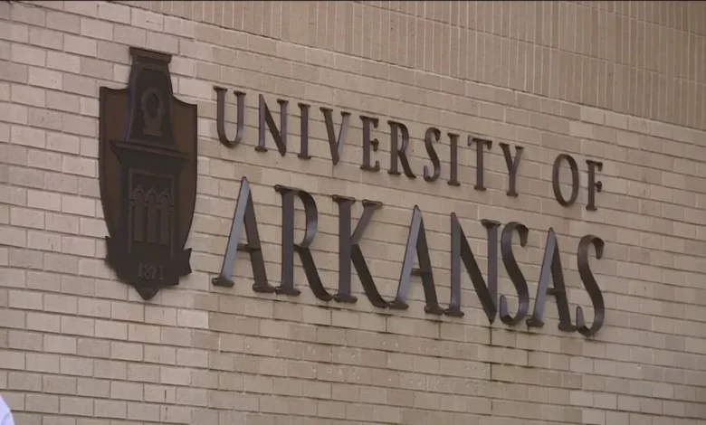 دانشگاه آرکانزاس