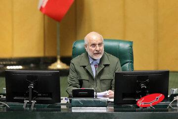 ابراز خوشحالی قالیباف درباره حقوق کارگران و کارمندان/ مقاومت در تمام زمینههای علمی، فرهنگی، اقتصادی و سیاسی ادامه دارد