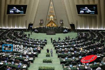 نماینده بروجن: نقش مردم و معترضین داخلی در رخدادهای اخیر ۳۰ درصد هم نبود/ برای پاسخ به دشمن آمادهتر از شرایط جنگ ۱۲ روزه هستیم