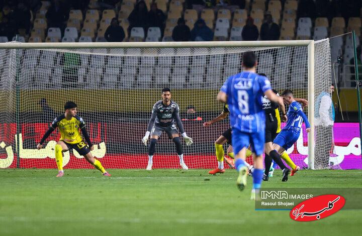 نگاهی به نیم فصل لیگ ۲۵؛ آبیها گرانترین، پرسپولیس و سپاهان دفاعیترین