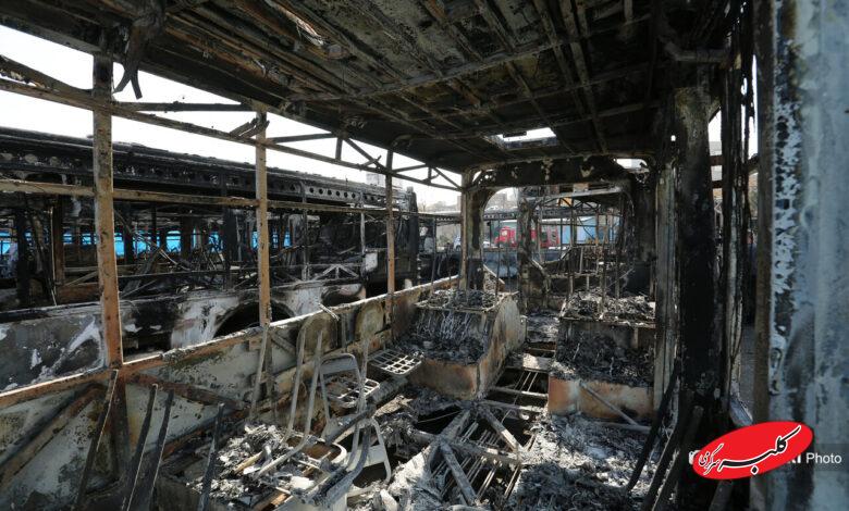 آسیب و تخریب به اتوبوس های عمومی در جریان اغتشاشات در تهران