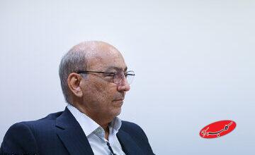 شکوریراد:در ناآرامی،صدای میانه و اصلاح طلبانه شنیده نمی شود/نباید از رهبری انتظار تغییر دیگاه داشت،اما می توان با تفویض اختیار به پزشکیان،راه را گشود