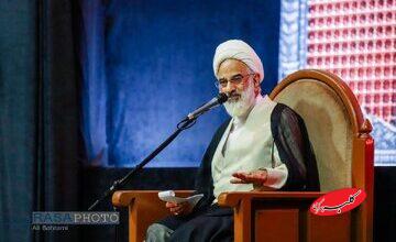 نماینده ولی فقیه در سپاه: تمام موجودیت آمریکا در تیررس ماست و دست نیروهای مسلح روی ماشه است/ آمادگیمان از عملیات وعده صادق ۳ فراتر است