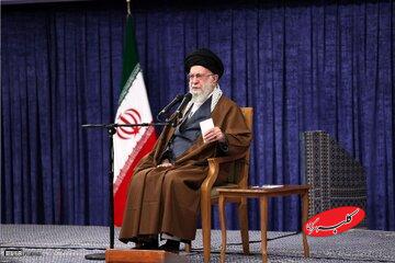 دیدار خانواده شهیدان سلیمانی و یاران همراه وی و جمعی از خانواده شهدای اقتدار با رهبر انقلاب