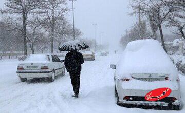 بارش برف در ۵ منطقه تهران